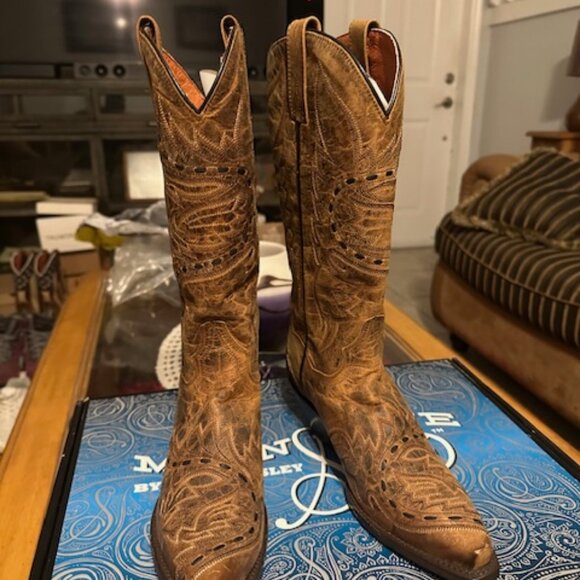 Boots - Picture 1 of 4